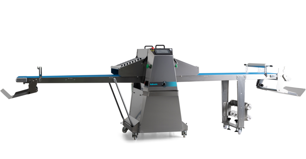 Laminoir automatique R65AX-T/14 avec station de découpe intégrée – tables 650×1400 mm – Rollmatic Laminoir automatique R65AX-T/14 avec station de découpe intégrée – tables 650×1400 mm – Rollmatic